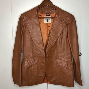 Vintage women’s 1970/80’s brown leather jacket